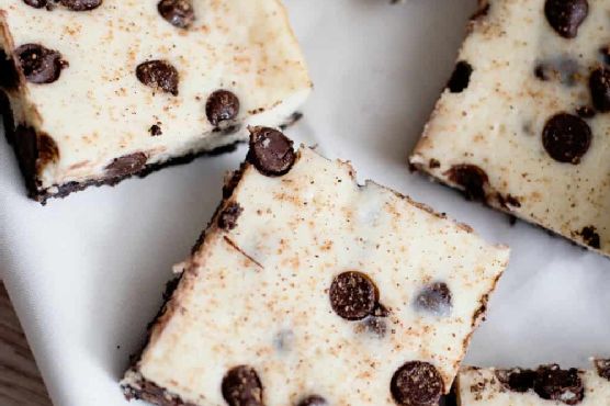How to make the perfect Chocolate Chip Eggnog Bars