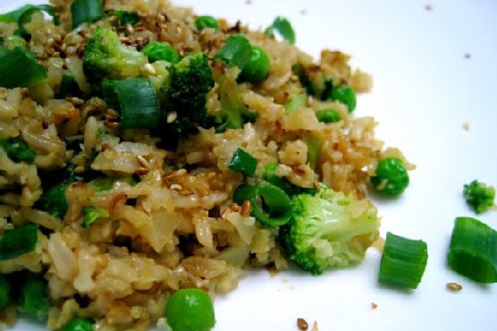 Cauliflower, Brown Rice, and Vegetable Fried Rice