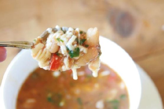 Chicken, Red Pepper, and White Bean Chili