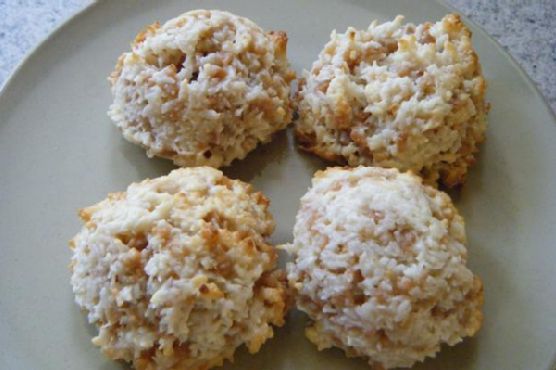 Coconut Toffee Macaroons