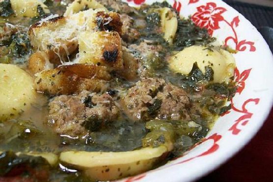 Mini Meatball & Ravioli Soup With Garlic Croutons