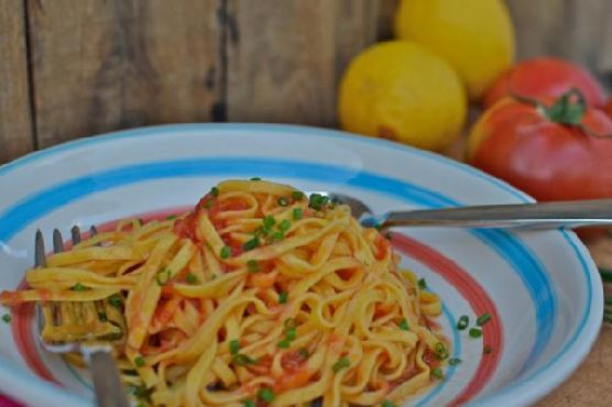 Pasta with Raw Tomato & Lemon Infused Olive Oil