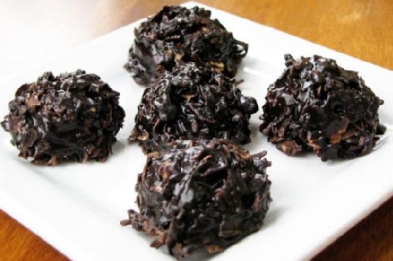 Xocai Oatmeal Dark Chocolate No-Bake Cookies